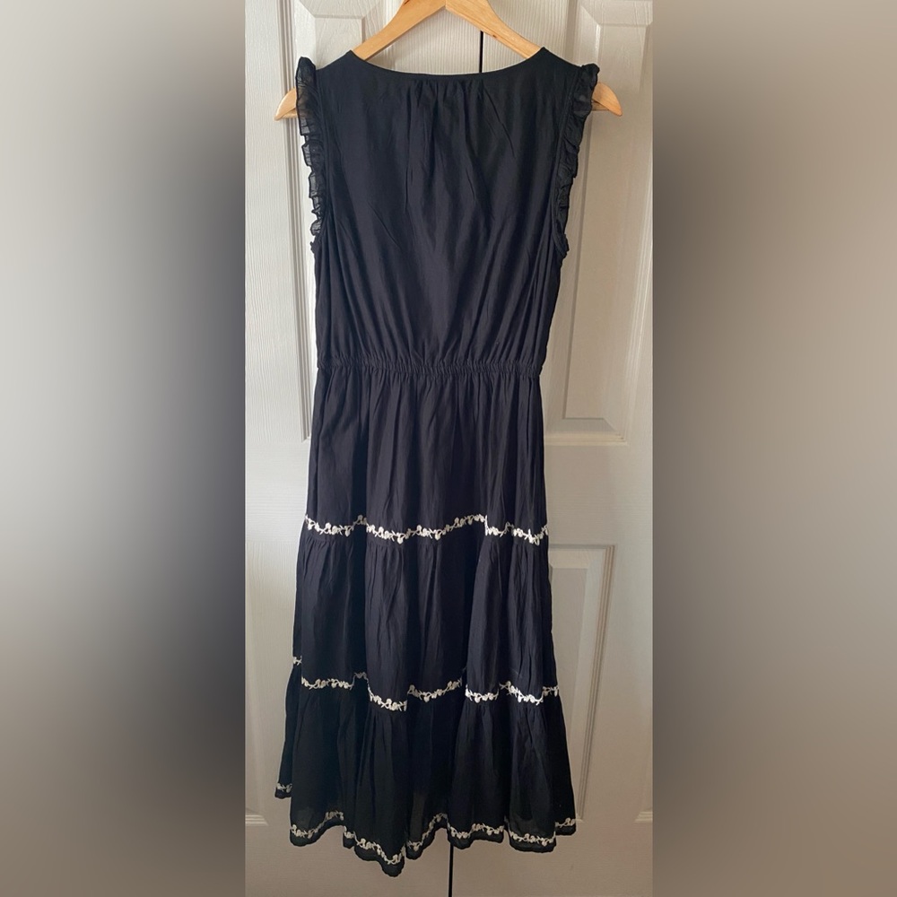 LUCKY BRAND Black White Floral Embroidered Tiered Sleeveless Boho Midi Dress S - Picture 4 of 10